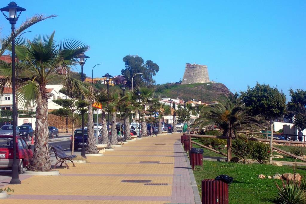 Paraiso Del Sol II 贝纳哈拉菲 外观 照片
